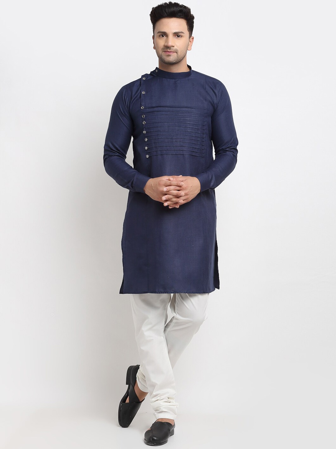 

Kaifoo Men Navy Blue Kurta with Pyjamas