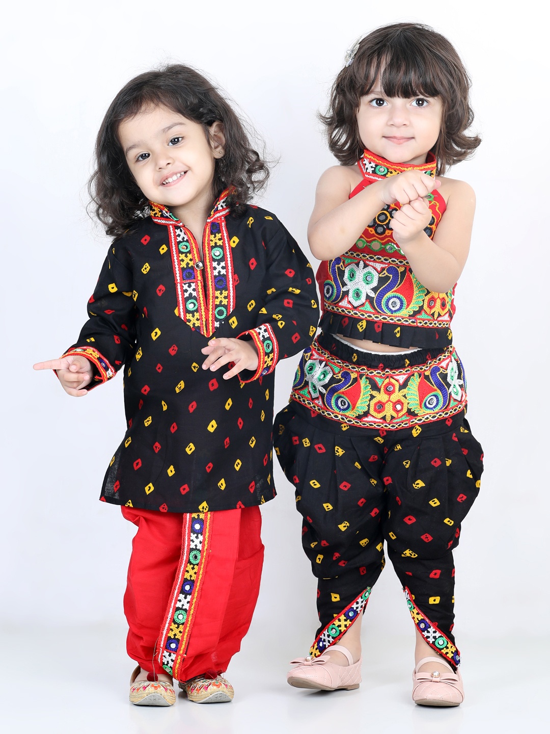 

BownBee Boys Black Printed Patchwork Pure Cotton Kurti with Dhoti Pants