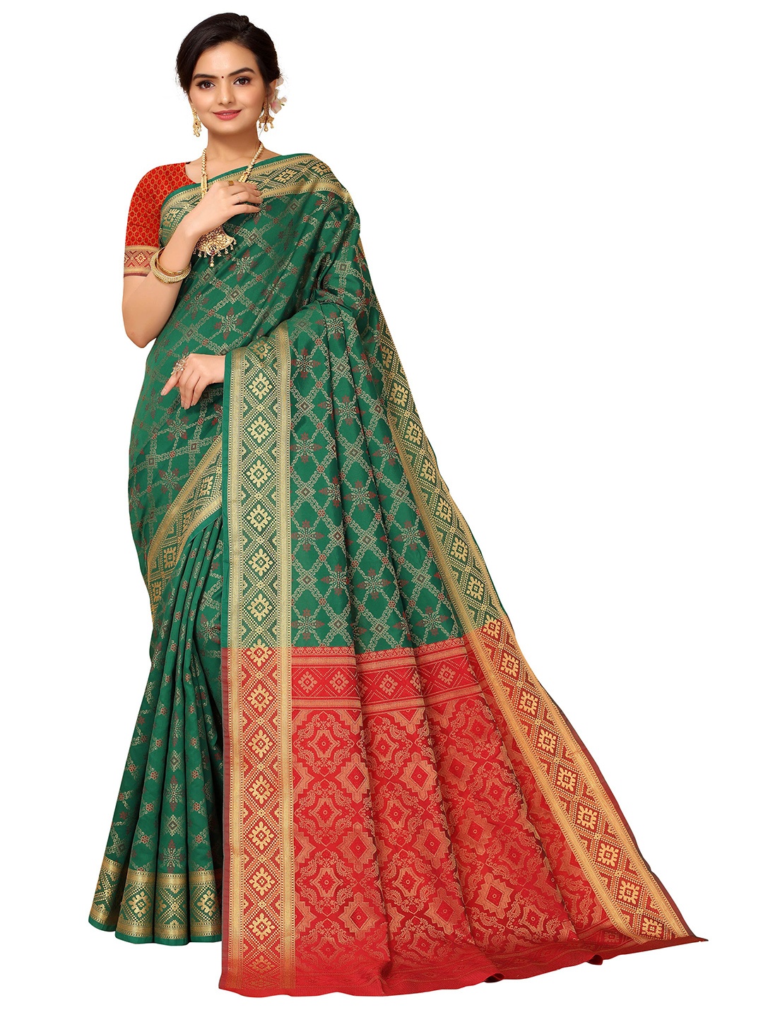 

Nimayaa Green & Red Woven Design Zari Silk Blend Kanjeevaram Saree