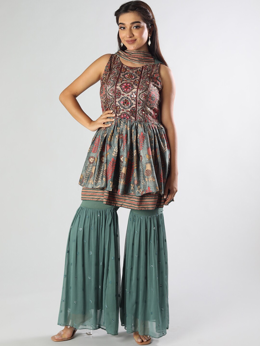 

taruni Women Green Printed Pleated Kurti with Skirt & With Dupatta