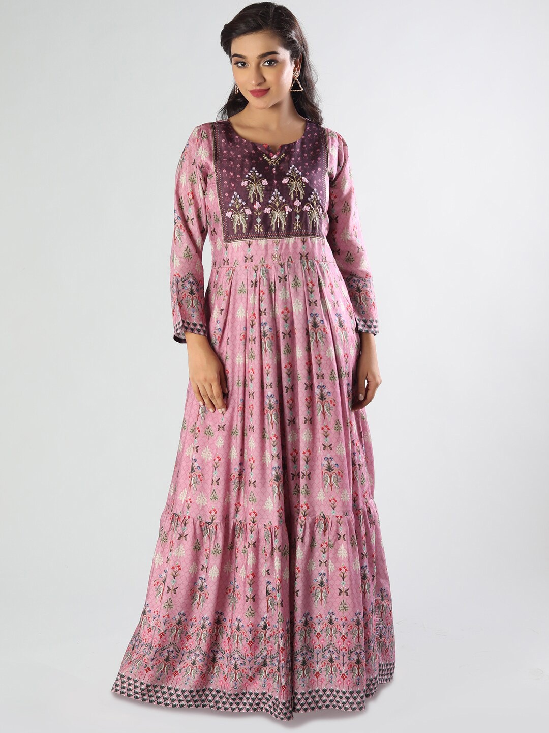 

taruni Pink Floral Printed Sequinned Modal Sequinned Panelled Anarkali Kurti