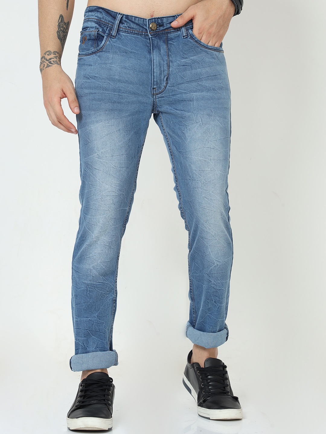 

VUDU Men Blue Narrow Slim Fit Heavy Fade Stretchable Jeans