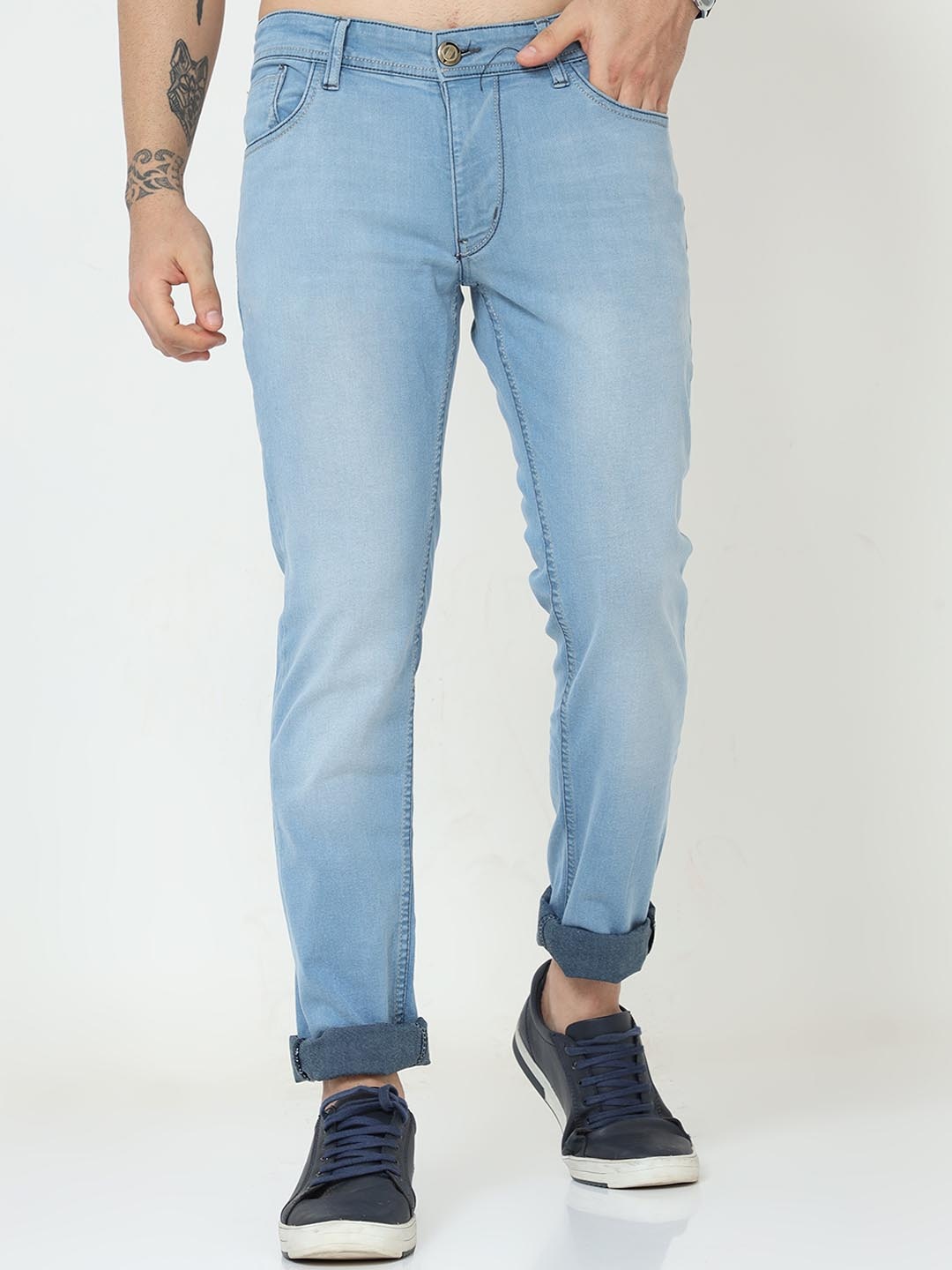 

VUDU Men Blue Narrow Slim Fit Light Fade Stretchable Jeans