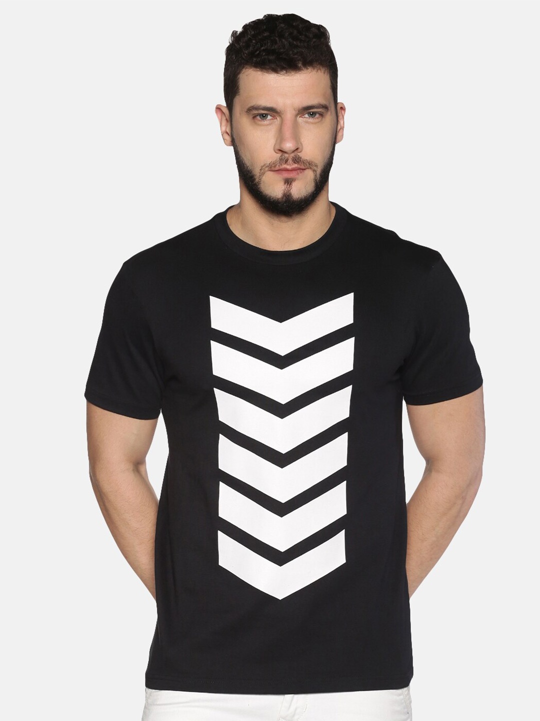 

UrGear Men Black Printed T-shirt