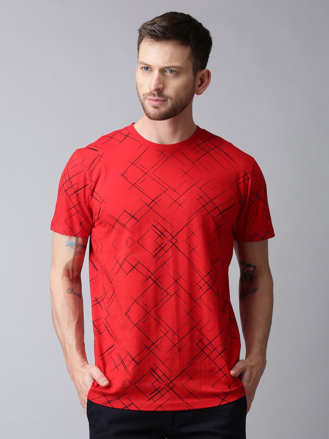 

UrGear Men Red Printed T-shirt