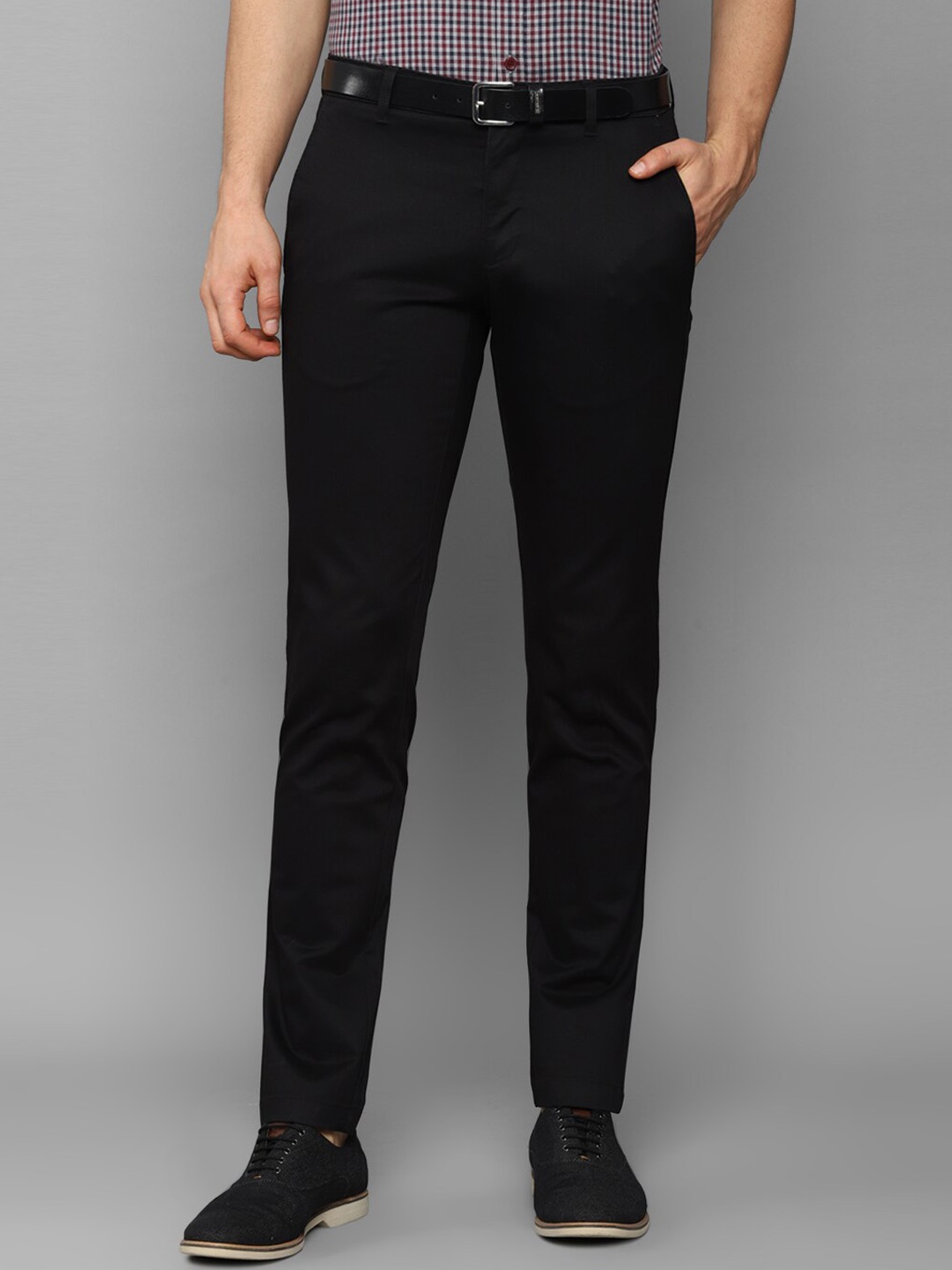 

Louis Philippe Sport Men Black Slim Fit Chinos Trousers