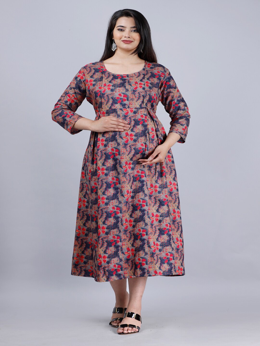 

Vastralay Pink Floral Maternity Midi Dress