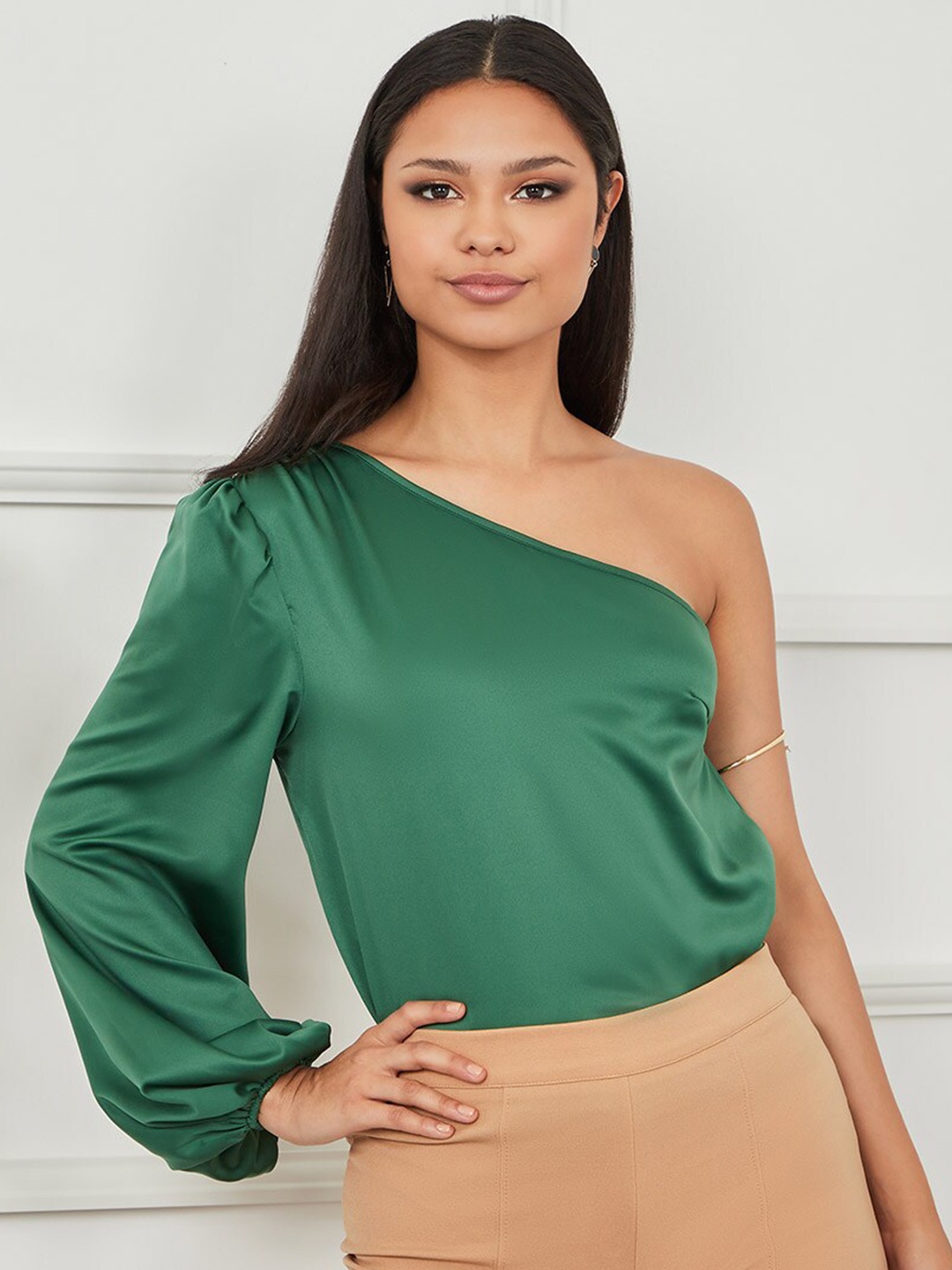 

Styli Green One Sleeve Solid Blouse