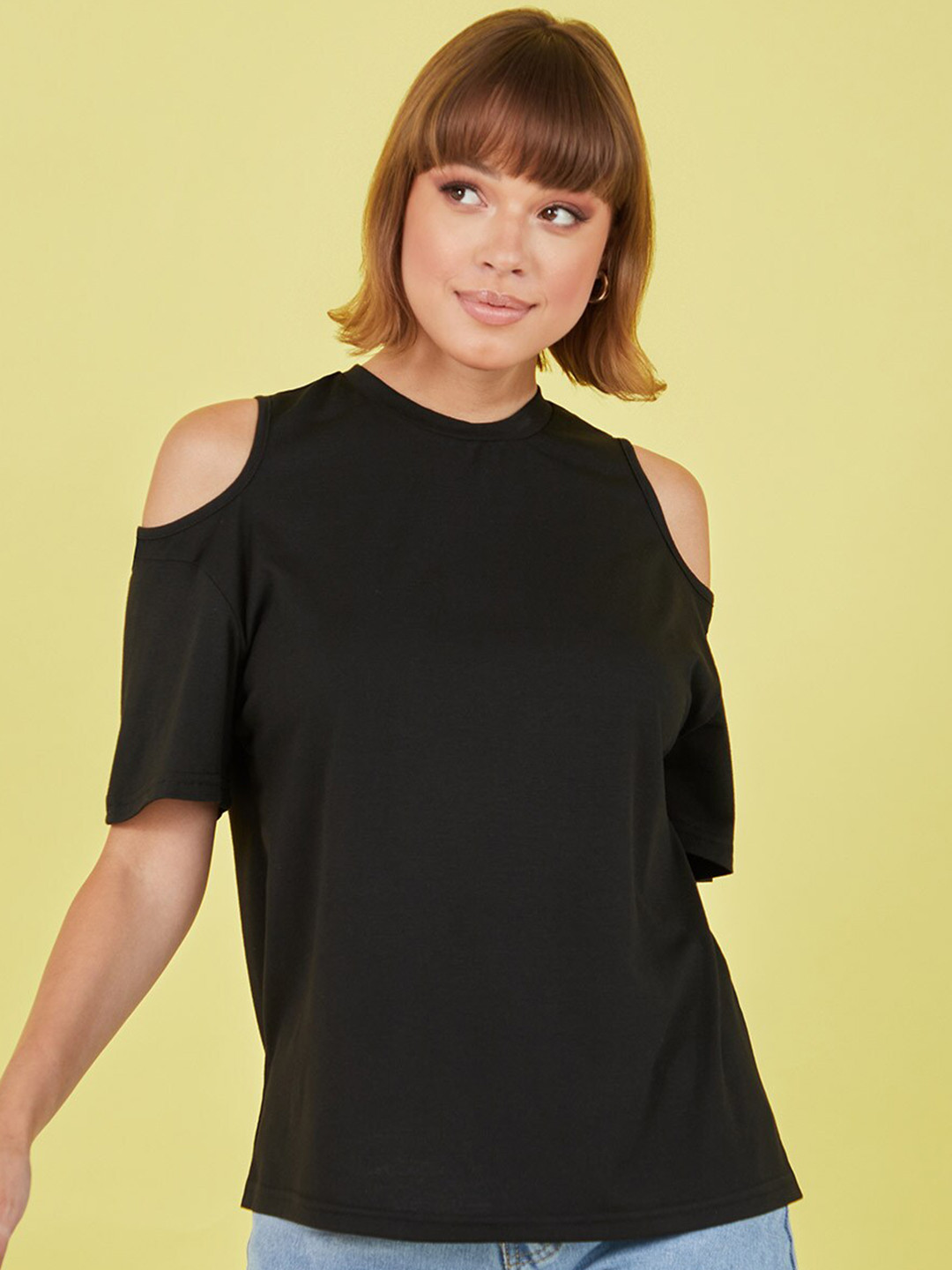 

Styli Black Cold Shoulder High Neck Knit T-shirt