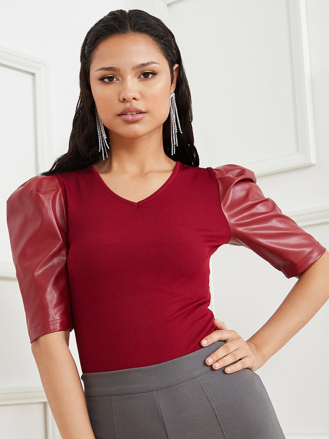 

Styli Women Burgundy PU Puff Sleeves V Neck Fitted Knit Top