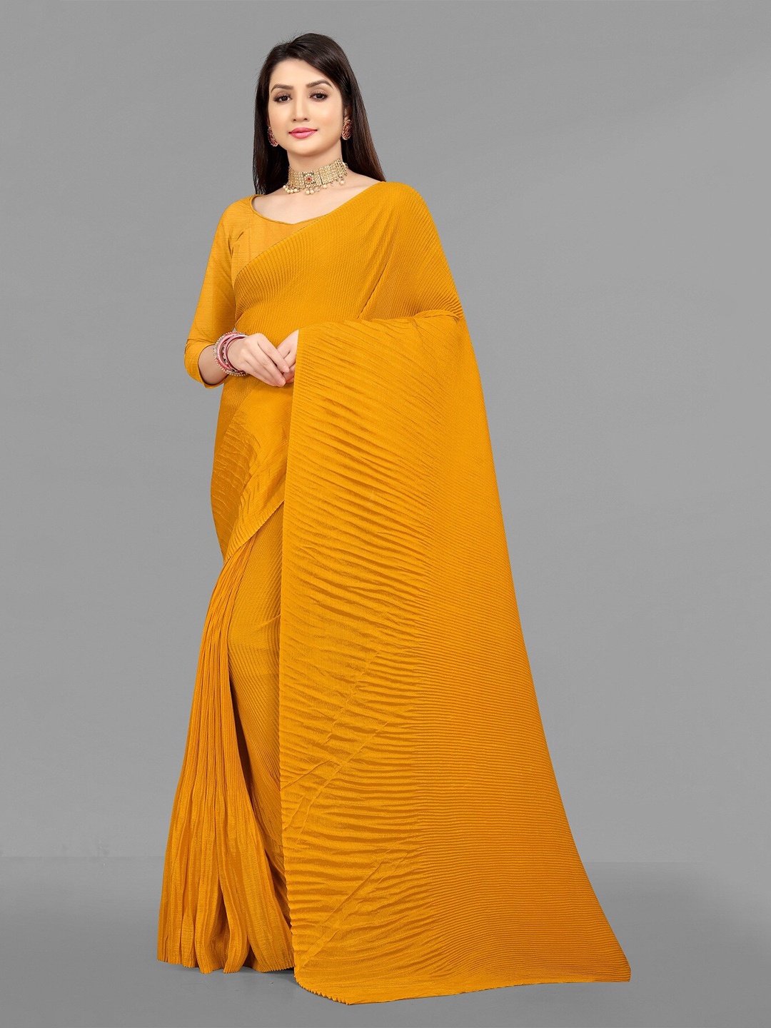 

Hinayat Fashion Orange Silk Blend Mysore Silk Saree