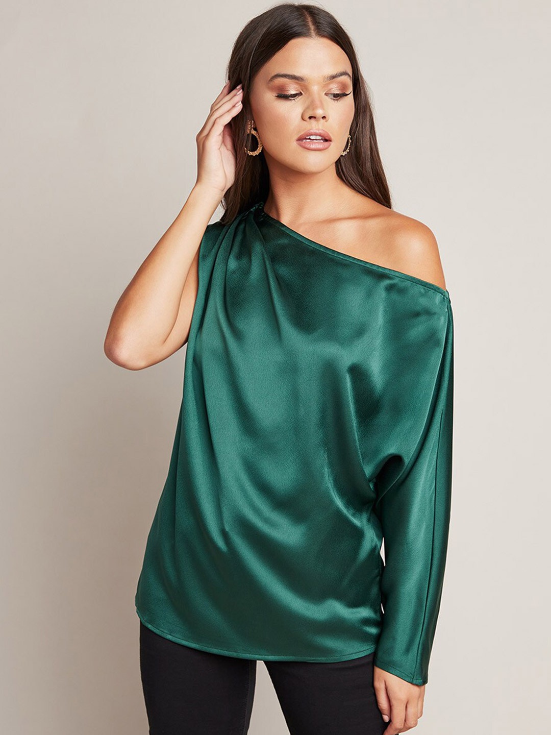 

Styli Green Fallen Shoulder Satin Drape Top