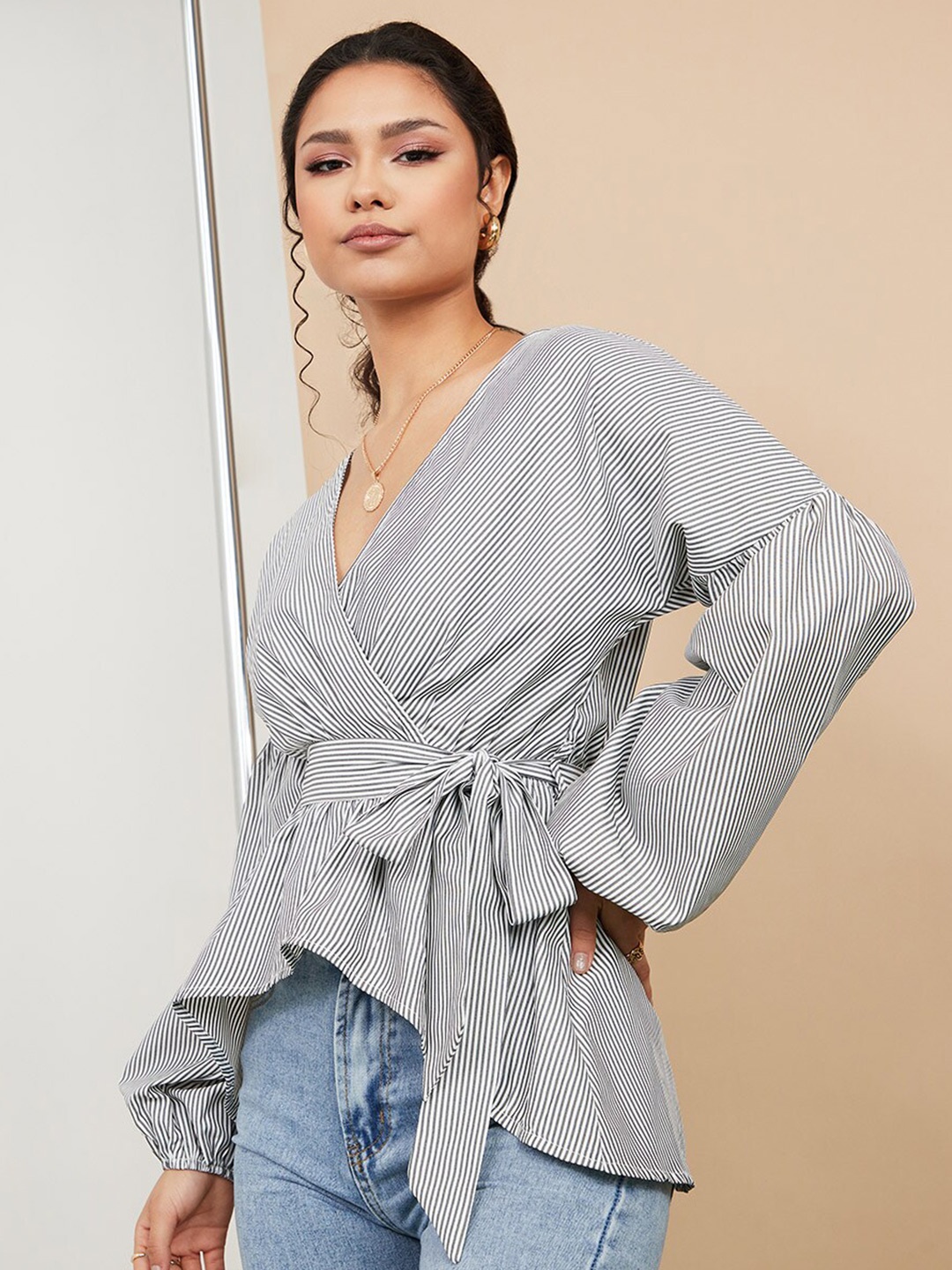

Styli Black Long Volume Sleeves Pinstripe Wrap Top