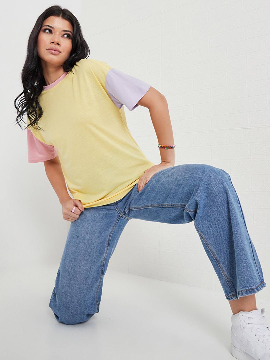 

Styli Women Yellow Colourblocked Oversized Longline T-shirt