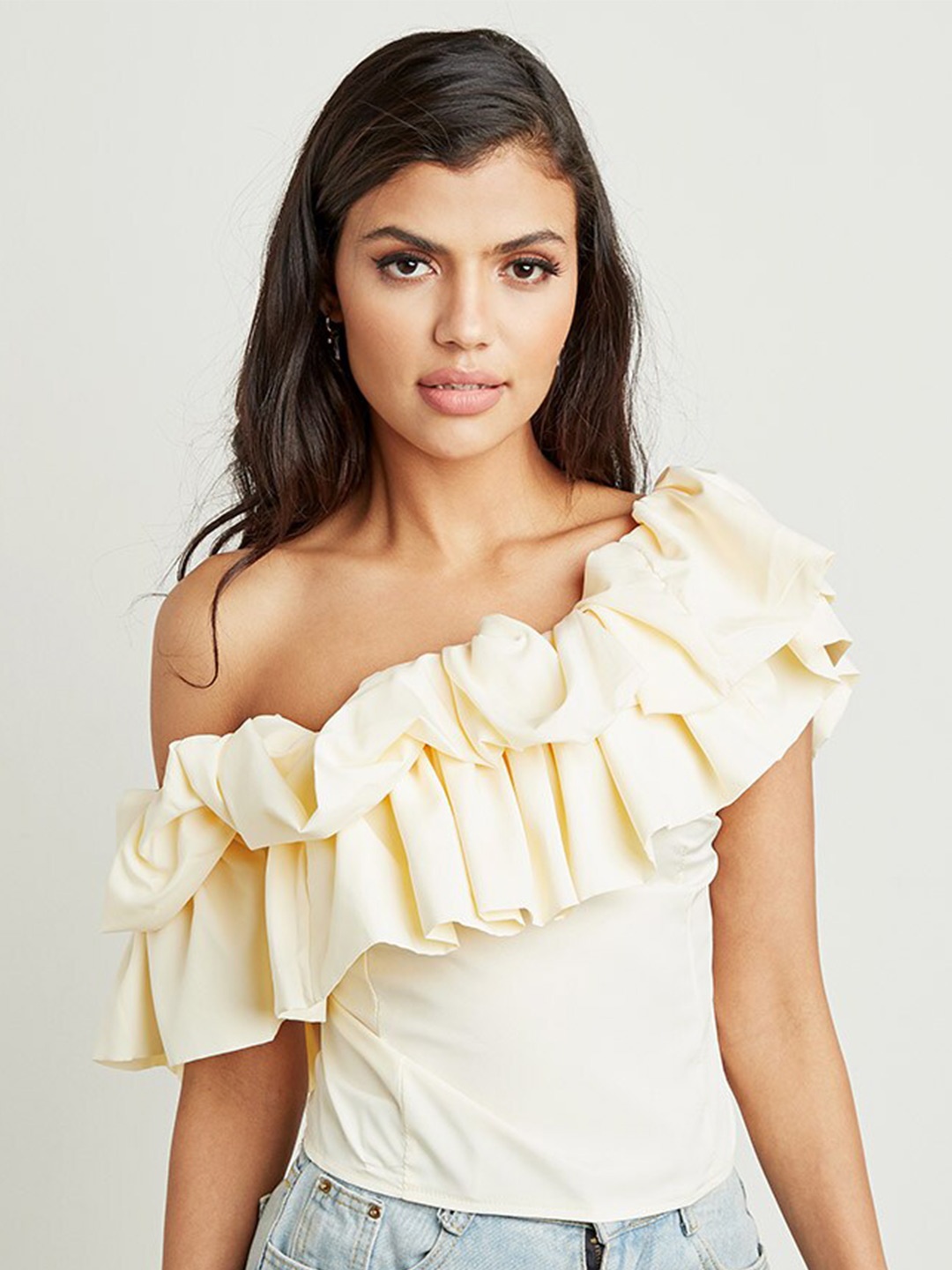 

Styli Cream-Coloured Ruffle One Shoulder Sleeves Crop Top
