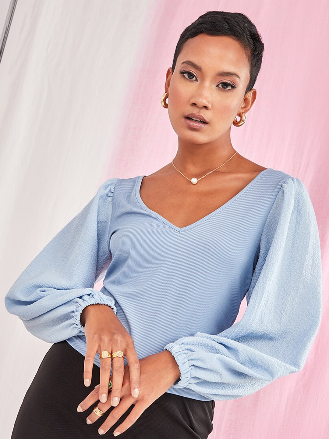 

Styli Blue Balloon Sleeves V Neck Ribbed Blouse