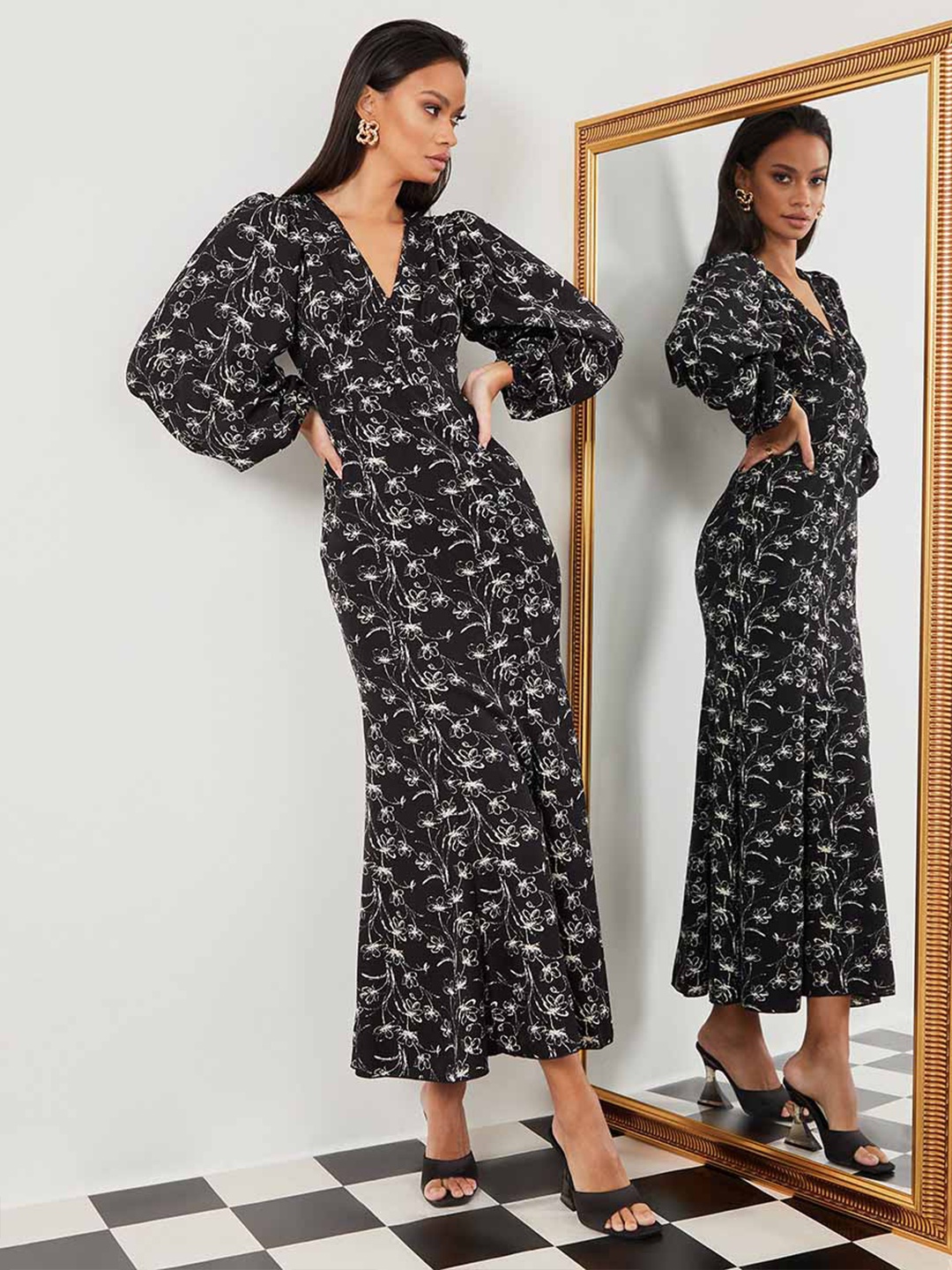 

Styli Women Floral Puff Sleeves Maxi Dress, Black