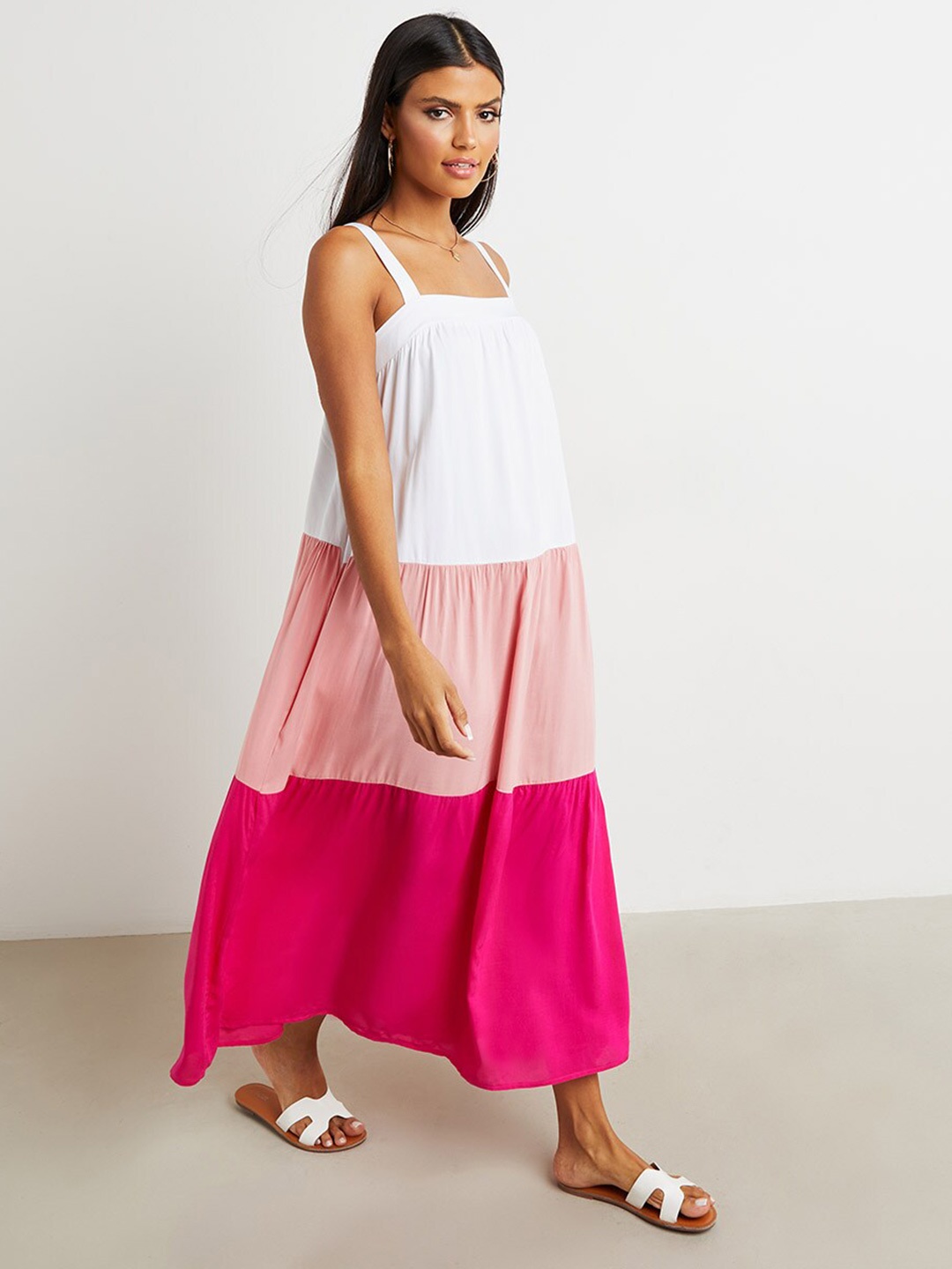 

Styli Colourblocked Square Neck A-Line Maxi Dress, Multi
