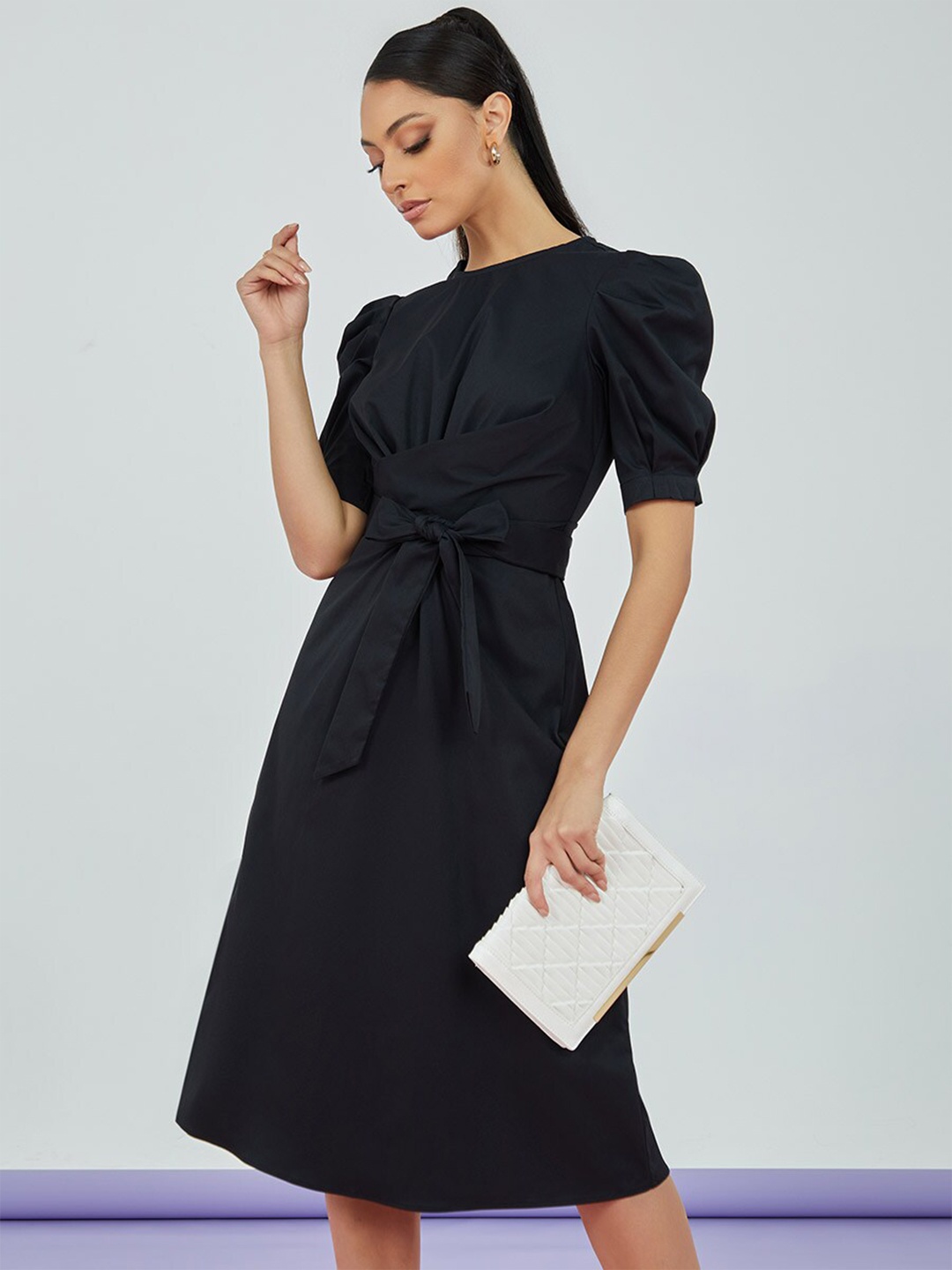 

Styli Black Short Puff Sleeves Self Tie Belt Detail A-Line Midi Dress