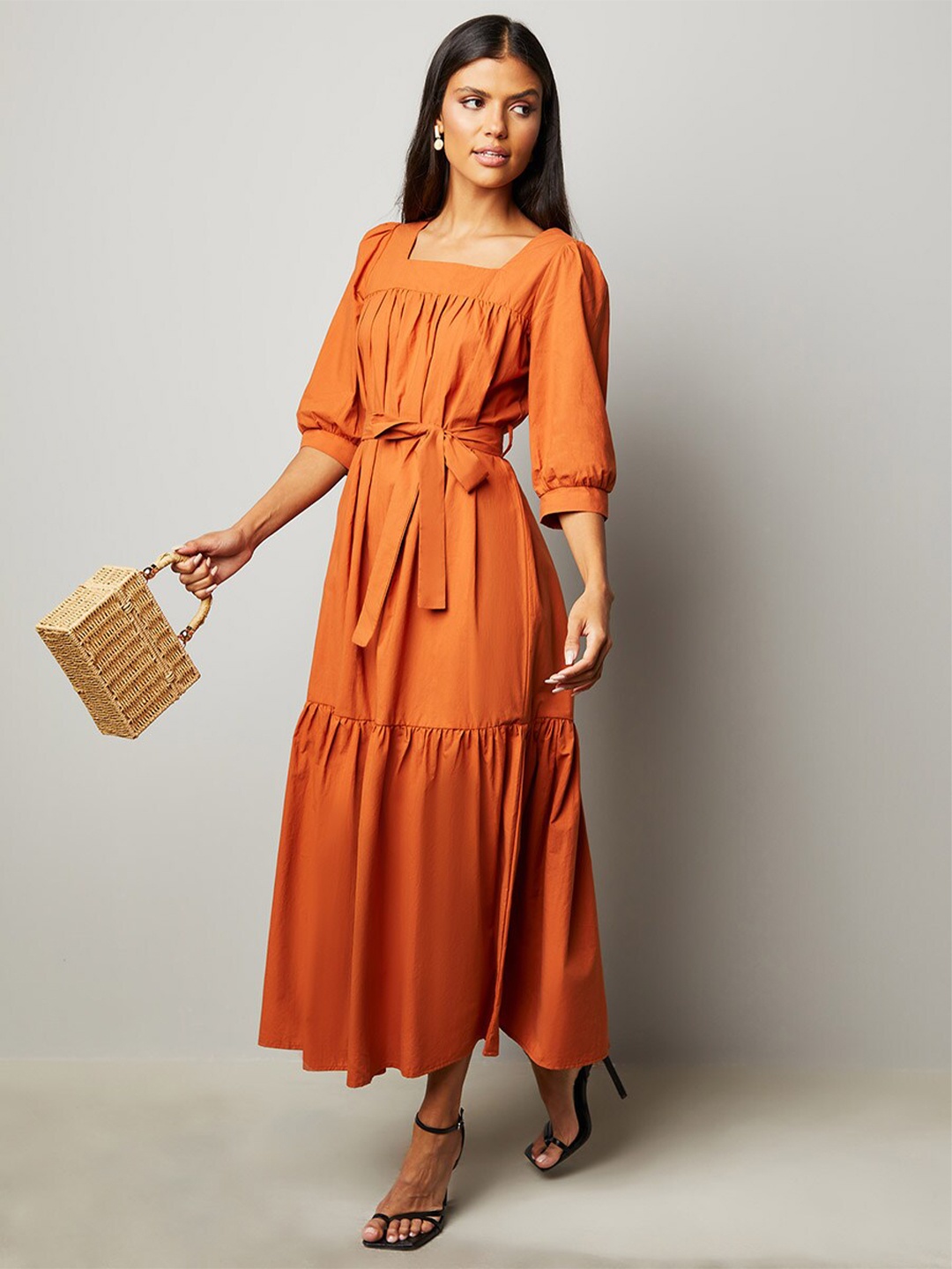 

Styli Square Neck A-Line Maxi Dress With Belt, Tan