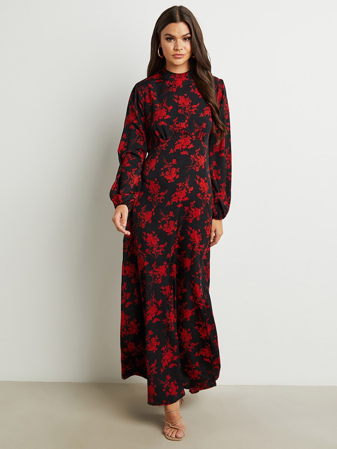 

Styli Floral Print High Neck Maxi Dress, Black