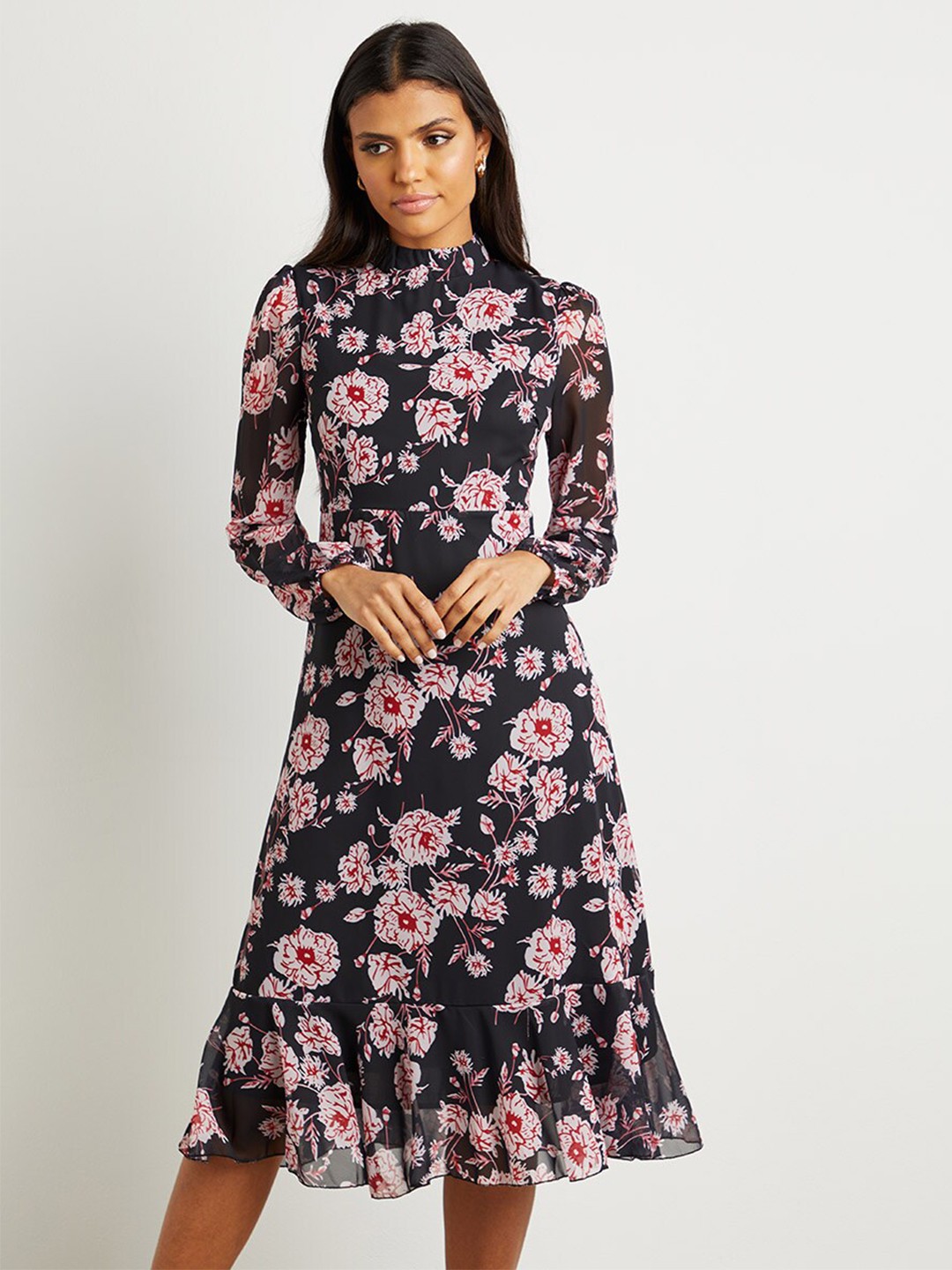 

Styli Women Floral Print High Neck A-Line Midi Dress, Black