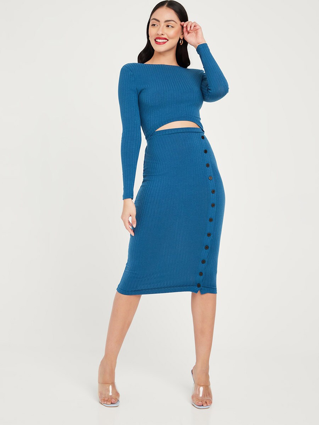 

Styli Women Cut-Out Detail Bodycon Midi Dress with Button Detail, Blue