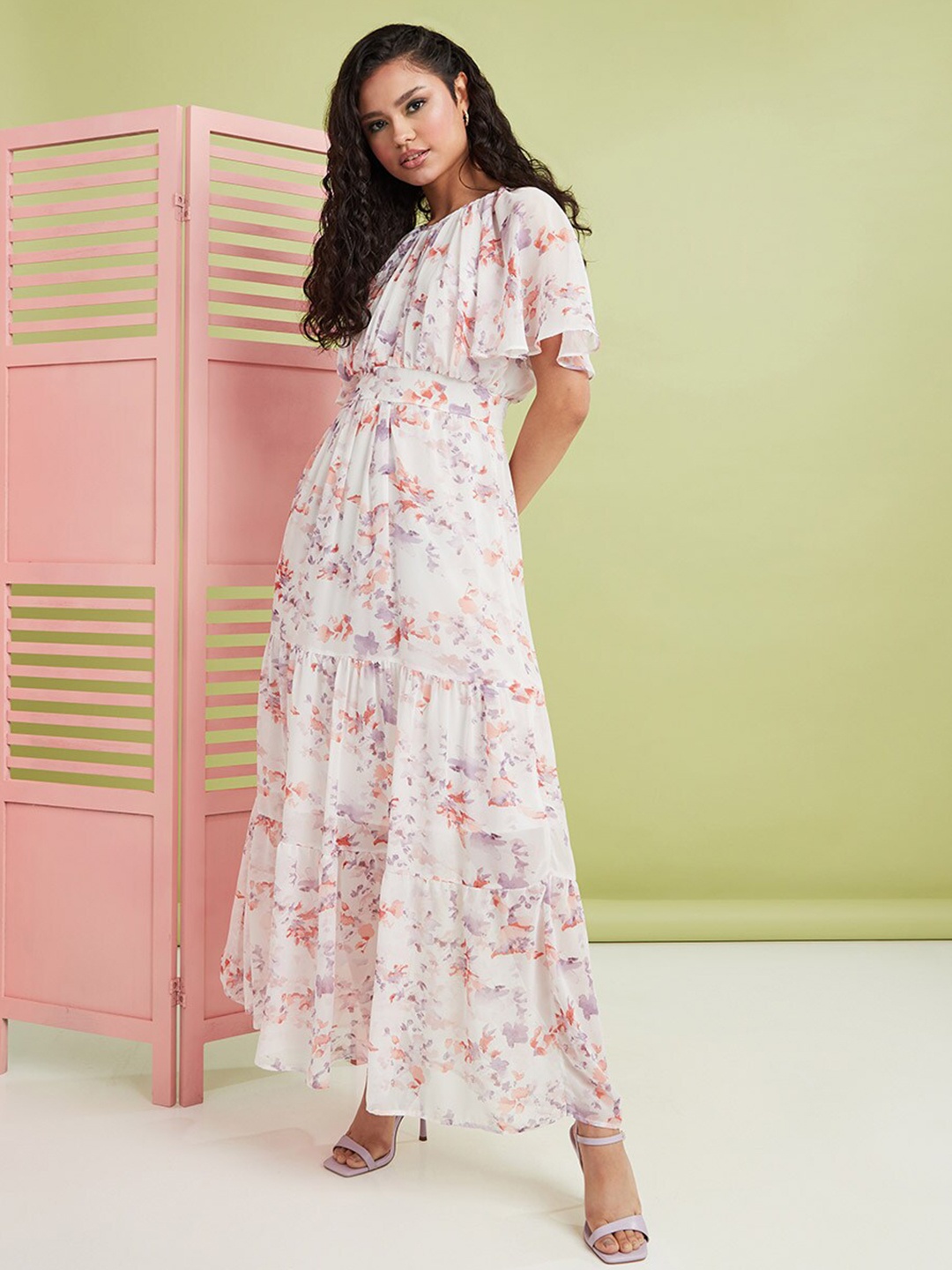 Styli White Short Sleeves Round Neck Floral Print Maxi Dress