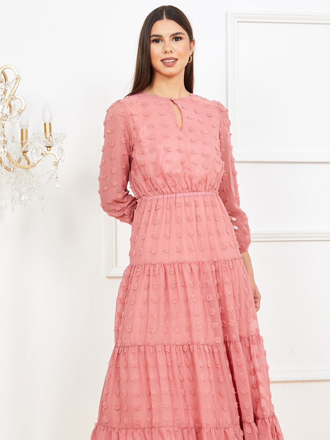 

Styli Pink 3/4 Sleeves Dobby A-Line Maxi Dress with Keyhole Detail