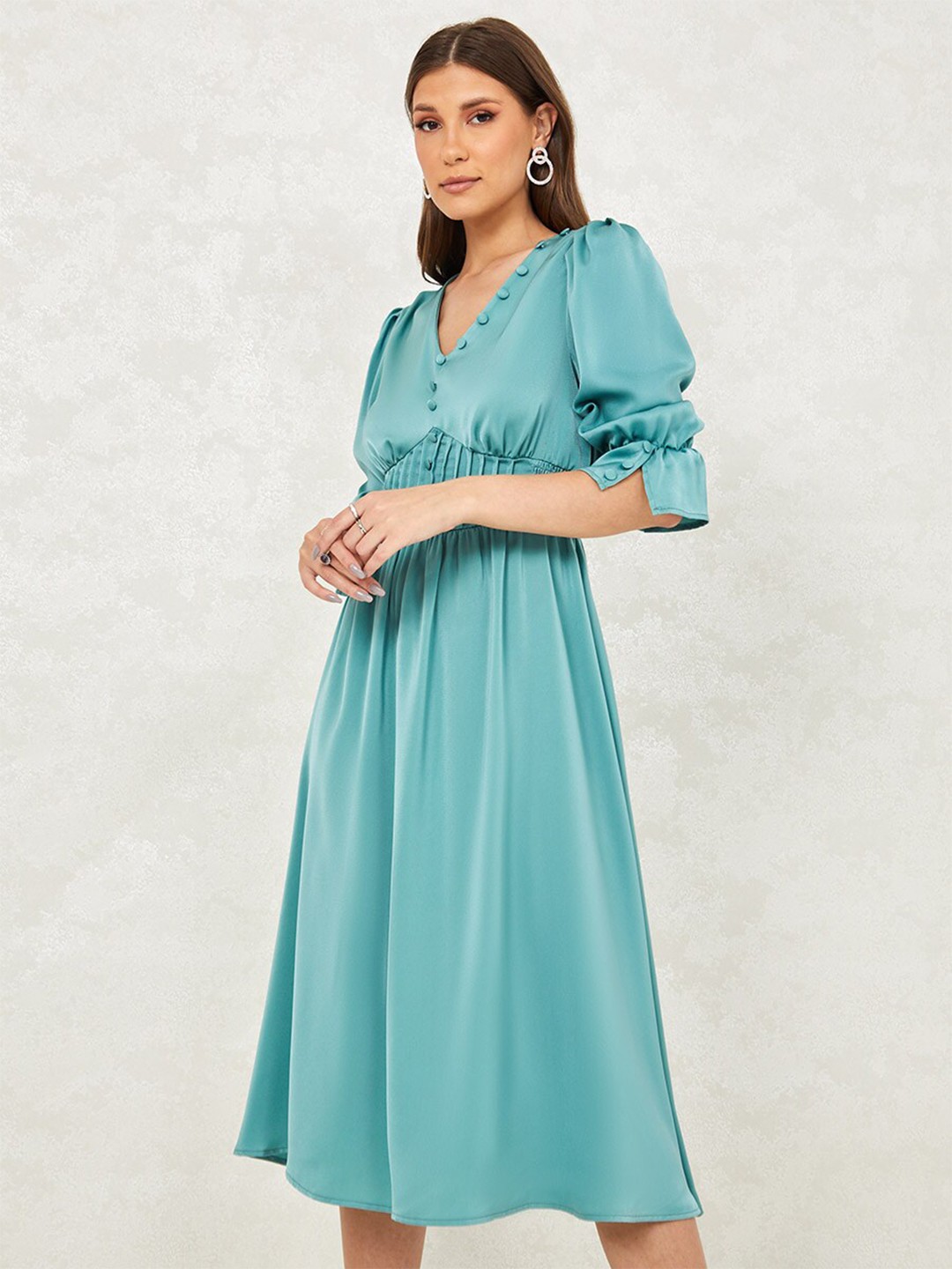 

Styli Green 3/4 Sleeves Button Detail A-Line Midi Dress