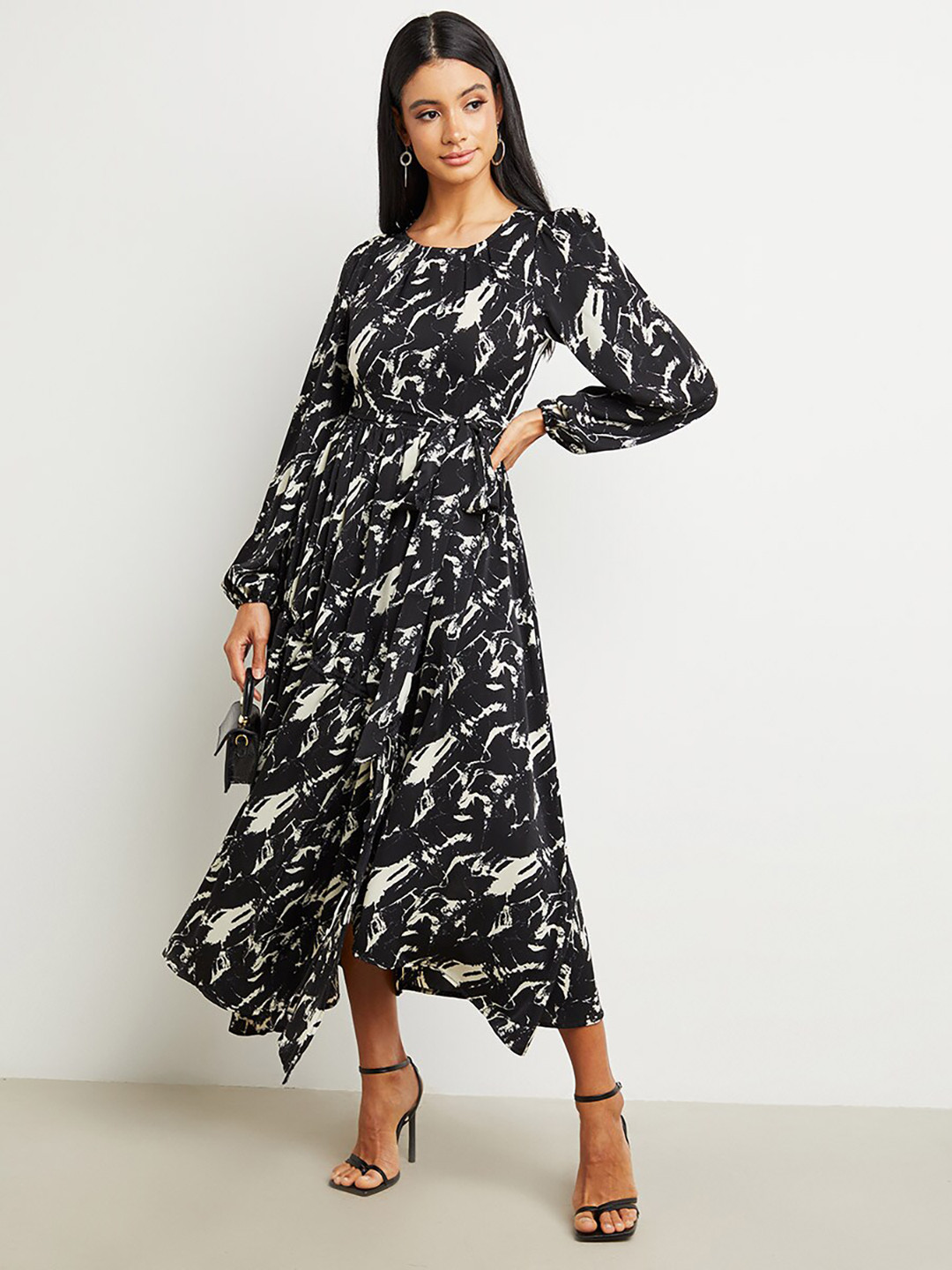 

Styli Black Floral Maxi Midi Dress