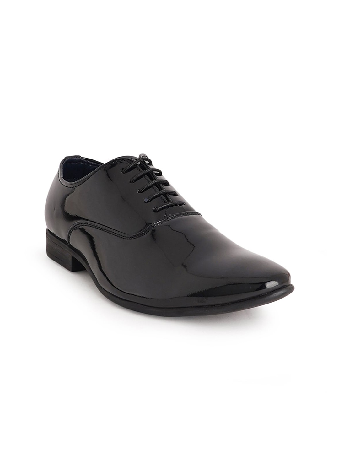 

Style Shoes Men Black Solid Formal Derbys