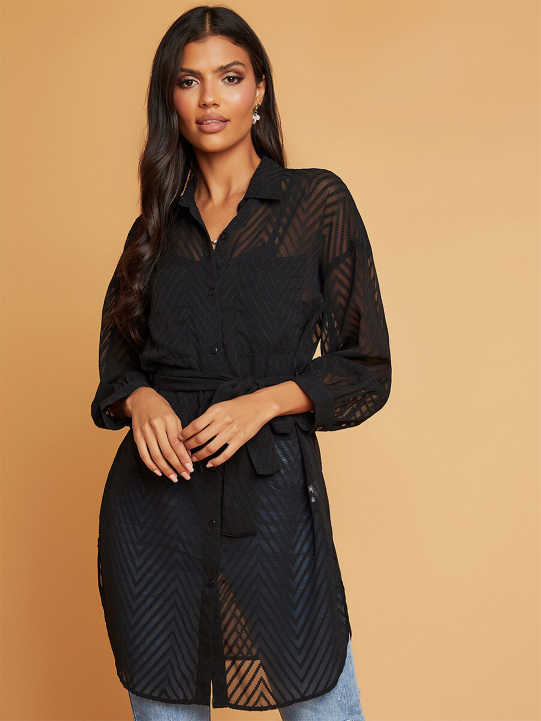 

Styli Black Print Shirt Style Longline Top