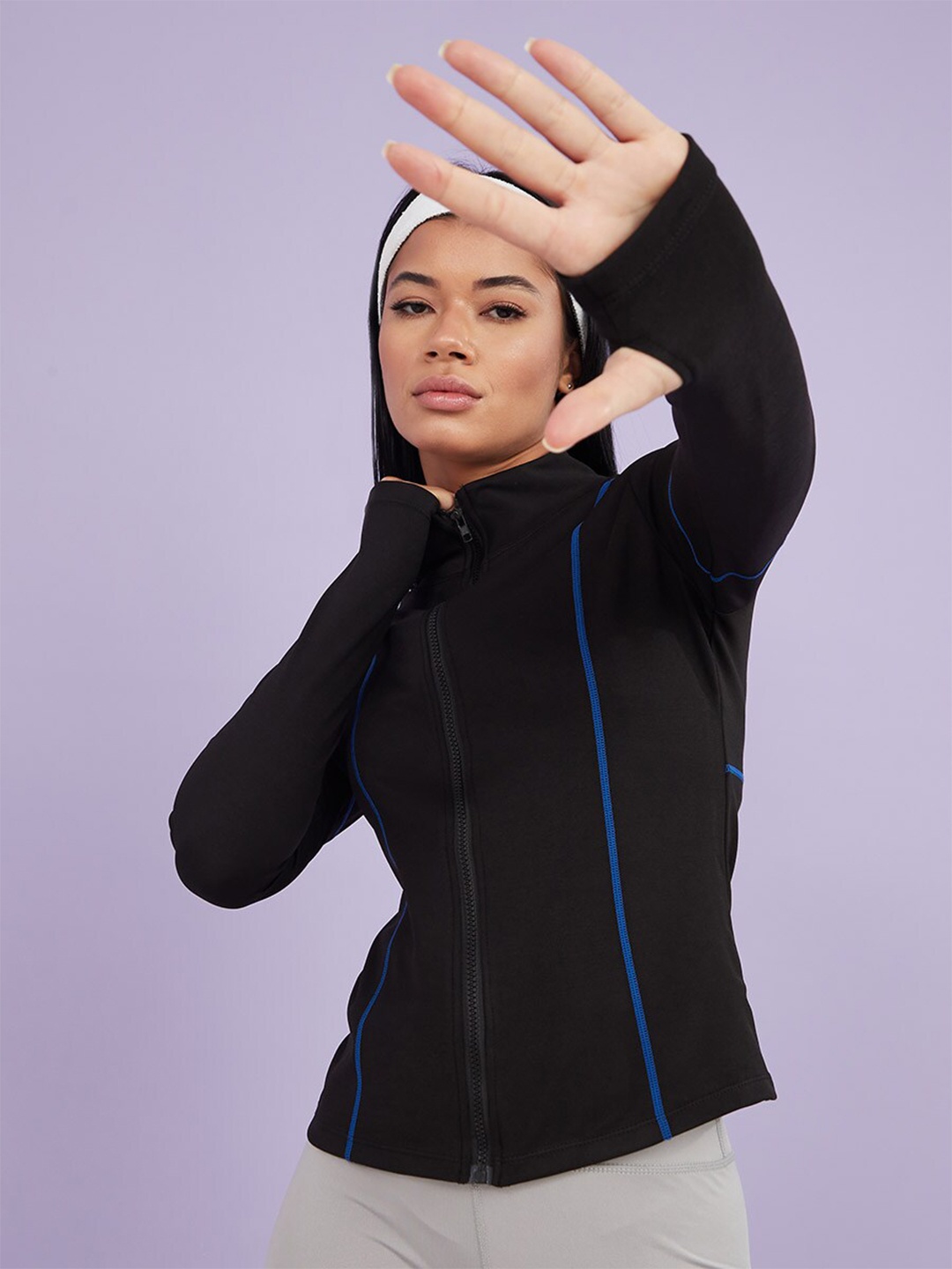 

Styli Black Colourblocked Top