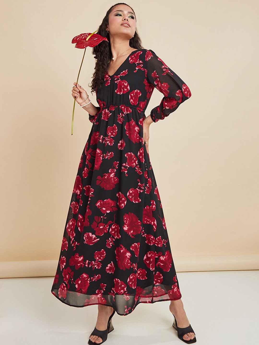 

Styli Black Floral Maxi Midi Dress