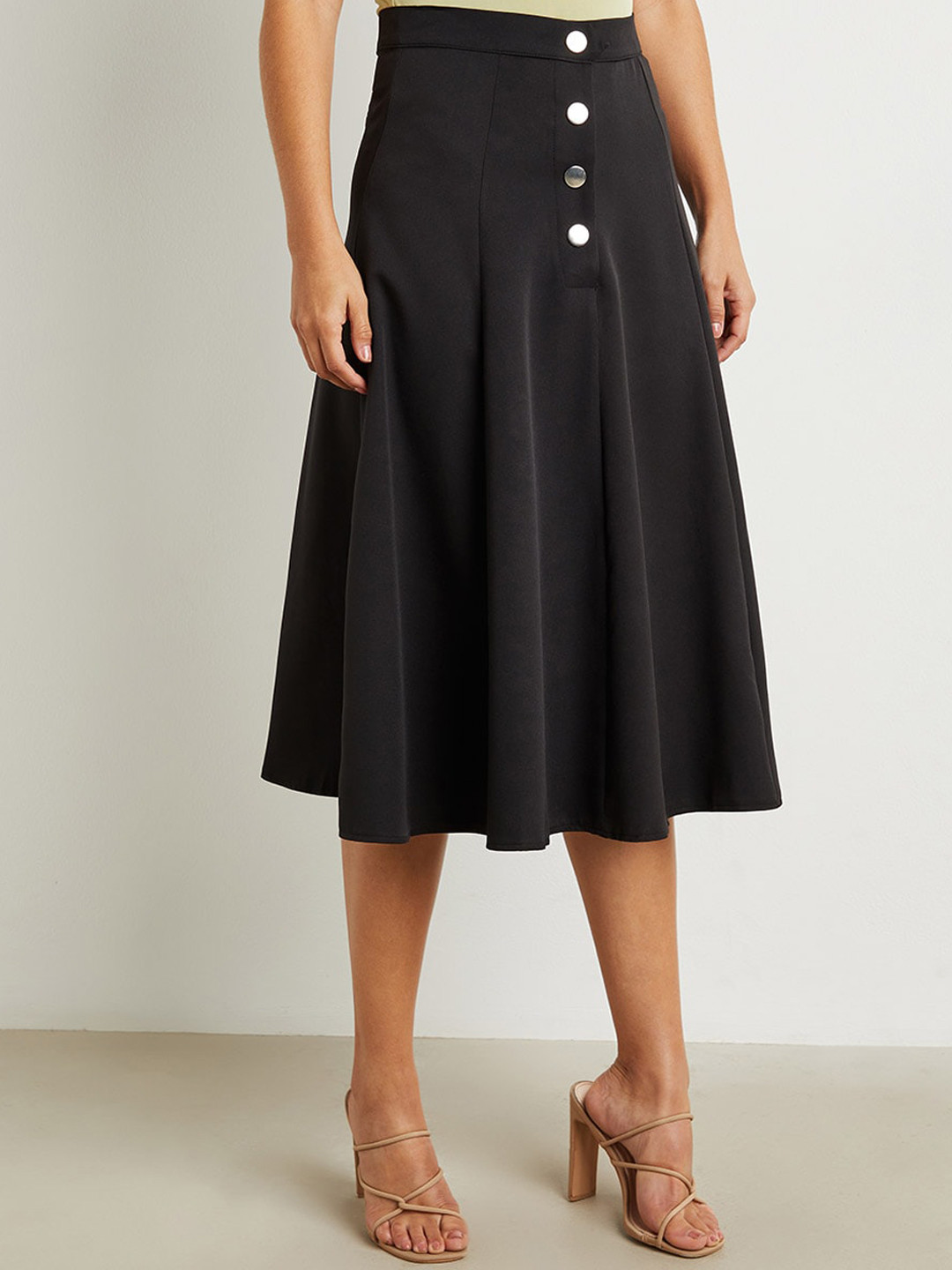 

Styli Women Black Snap Button Closure Pleated A-Line Midi Skirt