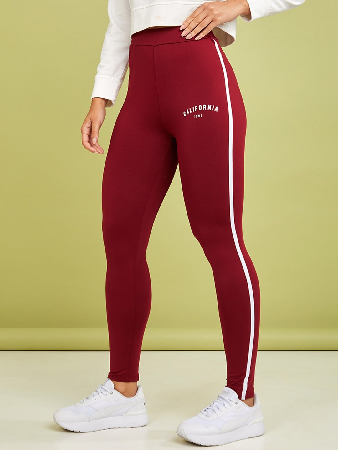 

Styli Women 4 Way Stretch Striped Detail Printed Leggings, Burgundy