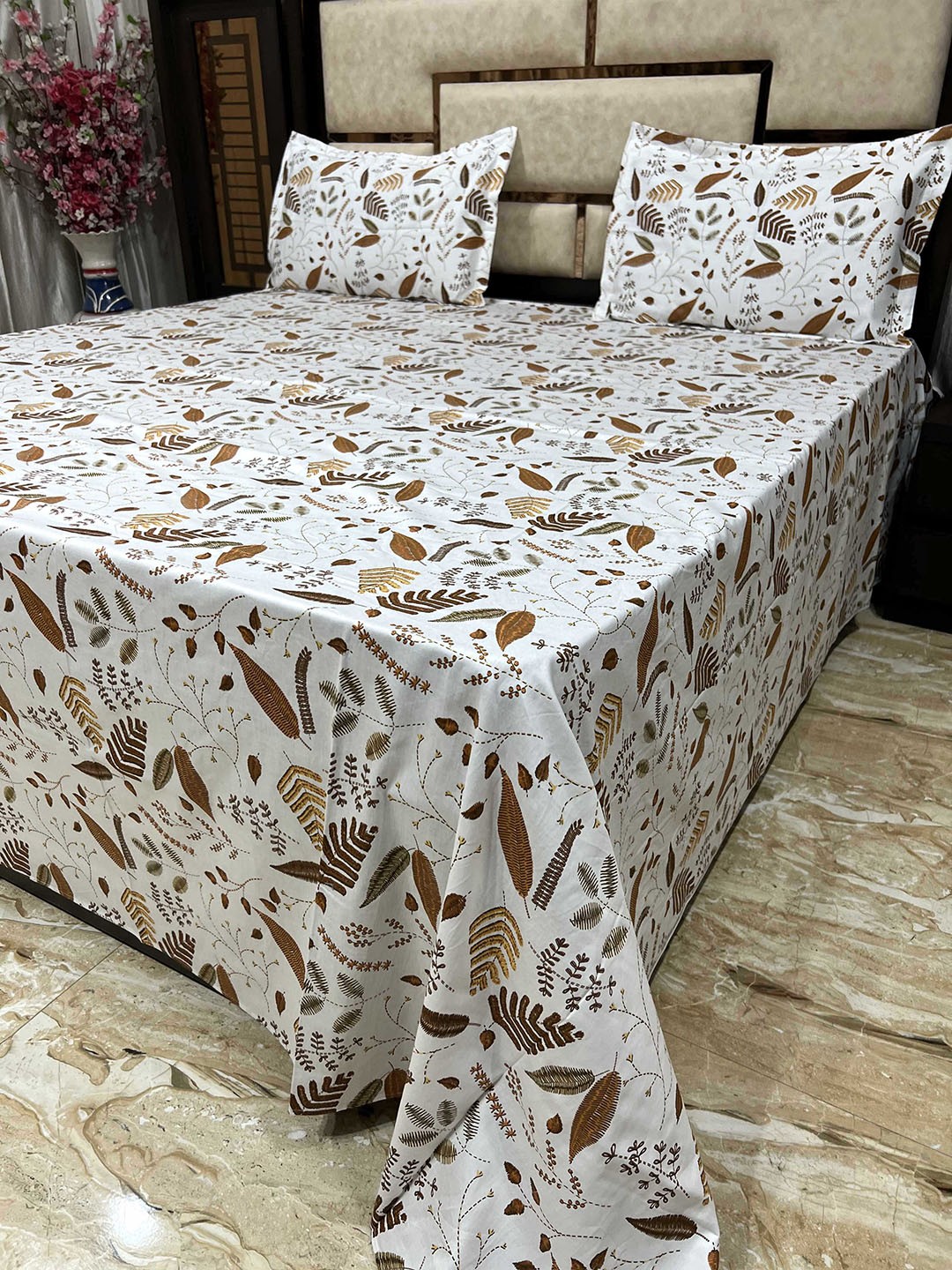 

Pure Decor Unisex Orange Bedsheets