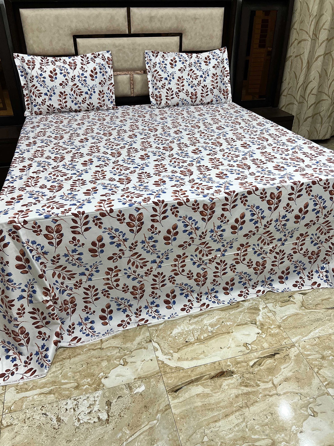 

Pure Decor Unisex Brown Bedsheets
