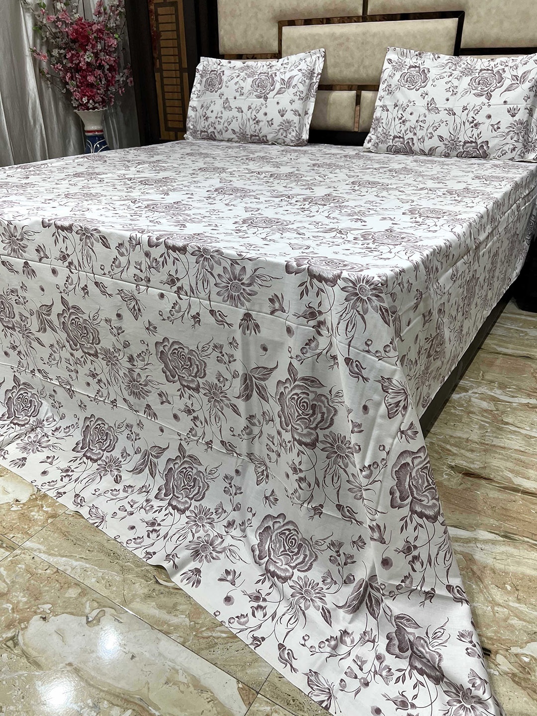 

Pure Decor Unisex Purple Bedsheets