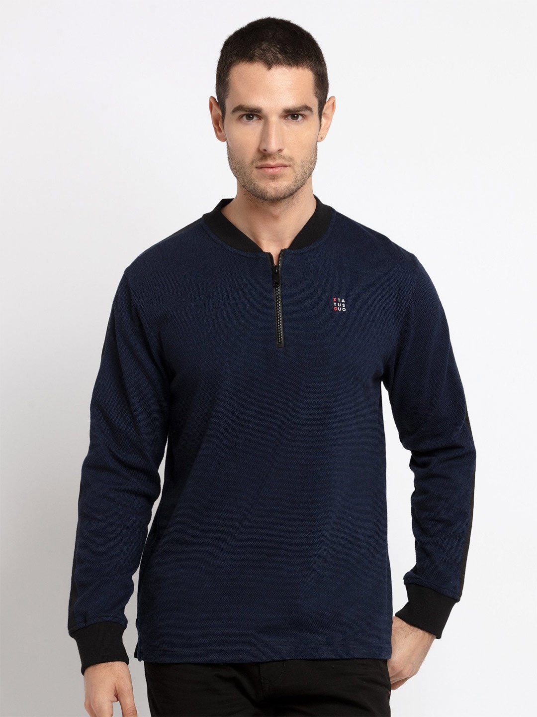 

Status Quo Men Navy Blue Henley Neck Extended Sleeves T-shirt