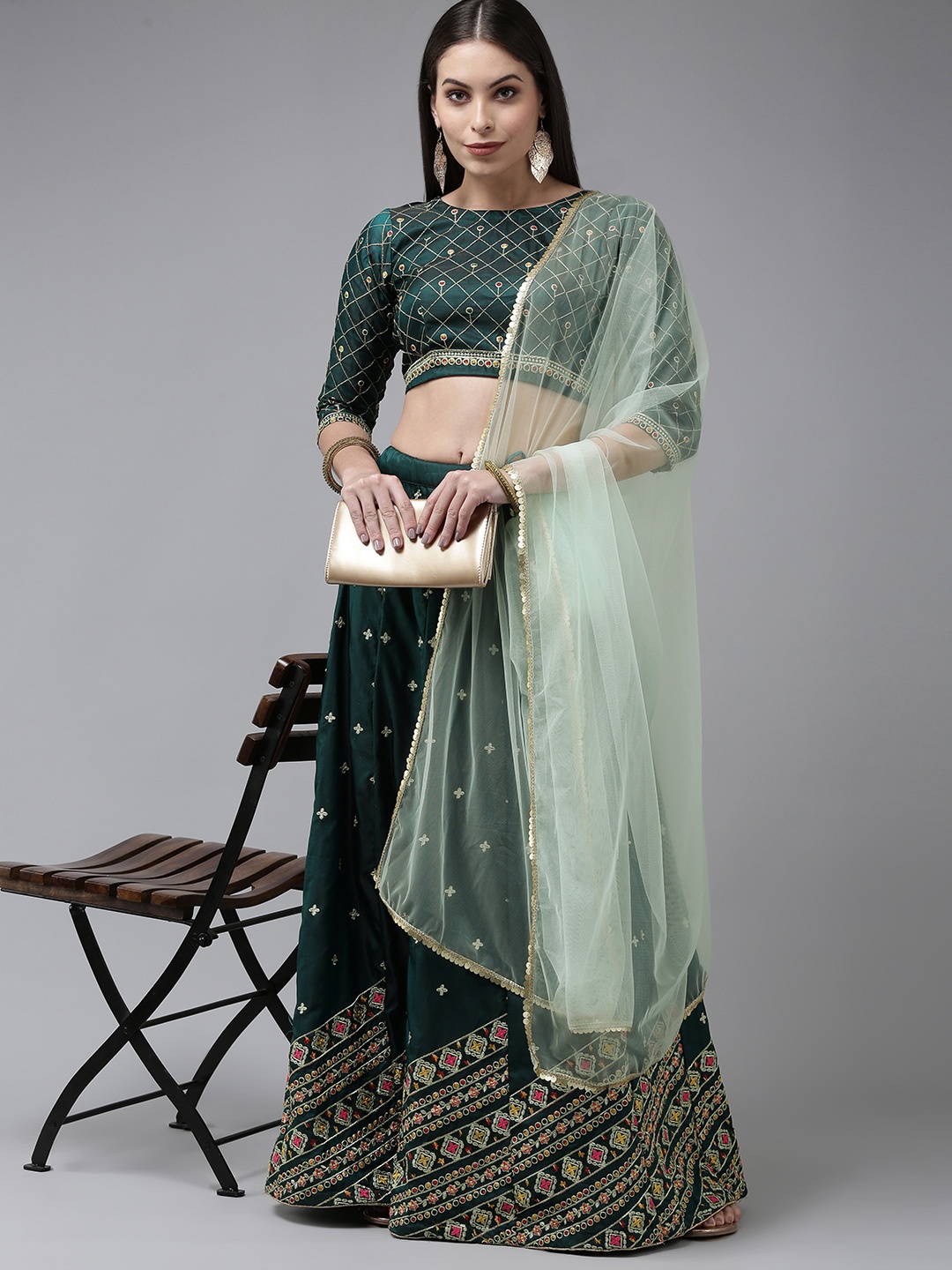 

DIVASTRI Green Embroidered Semi-Stitched Lehenga & Unstitched Blouse With Dupatta