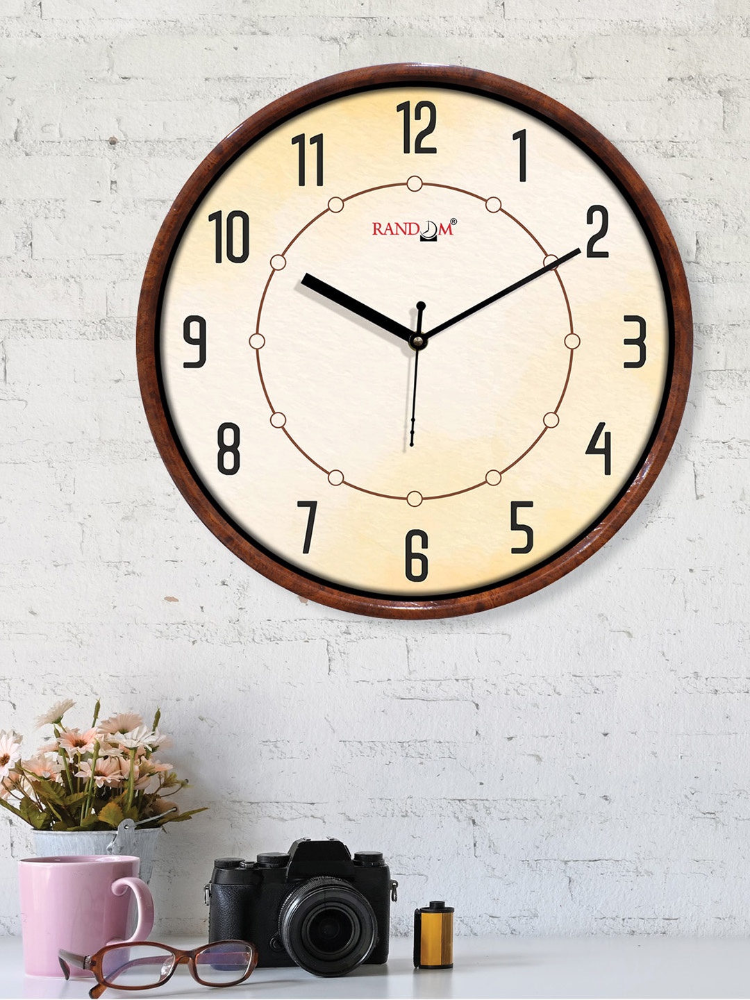 

RANDOM Unisex Multi Clocks, Beige