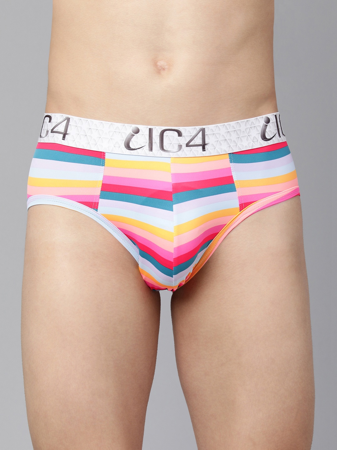 

IC4 Men White & Blue Printed Brief 0NYL269