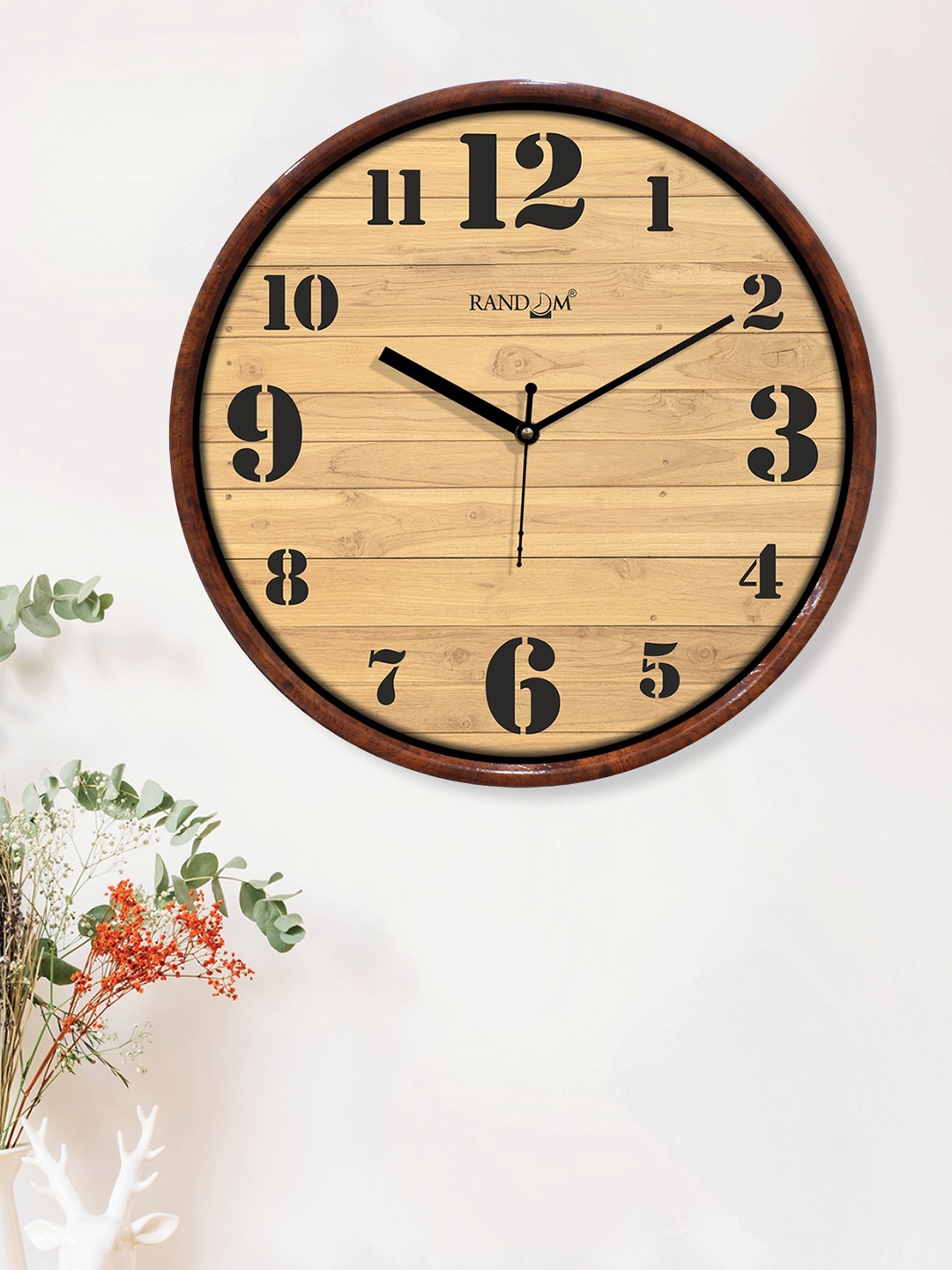 

RANDOM Unisex Brown Clocks