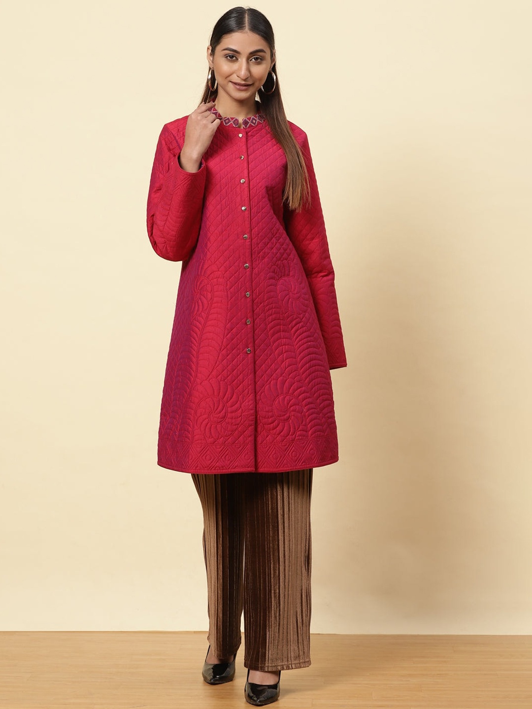 

Lakshita Women Pink Quilted Sequinned Coats