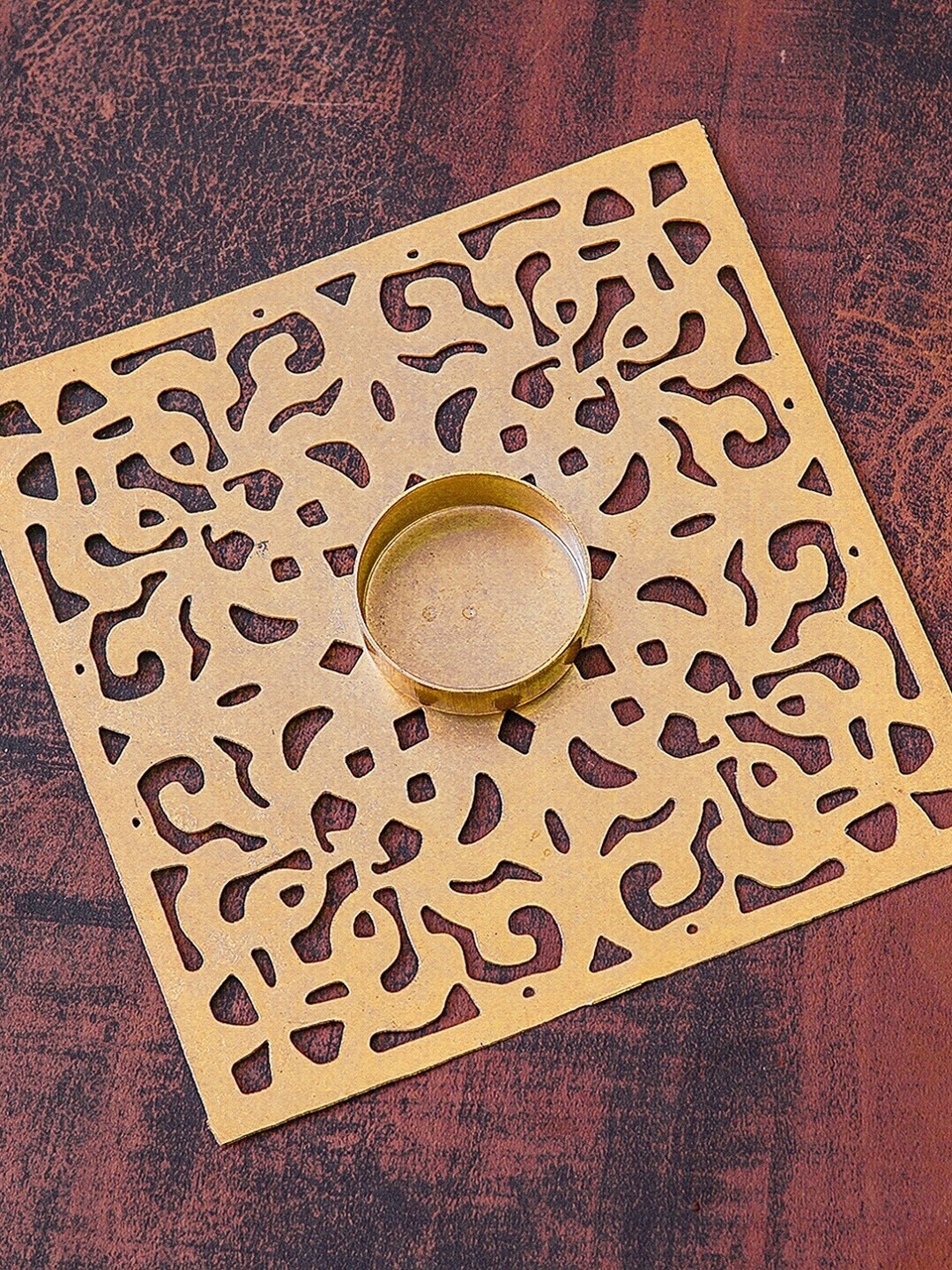 

StatueStudio Gold Textured Metal Candle Tealight Holder Showpiece