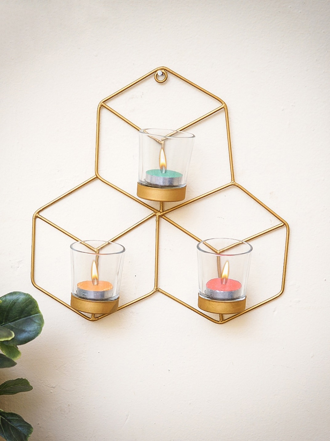 

StatueStudio Gold-Coloured Solid Candle Tealight Holders
