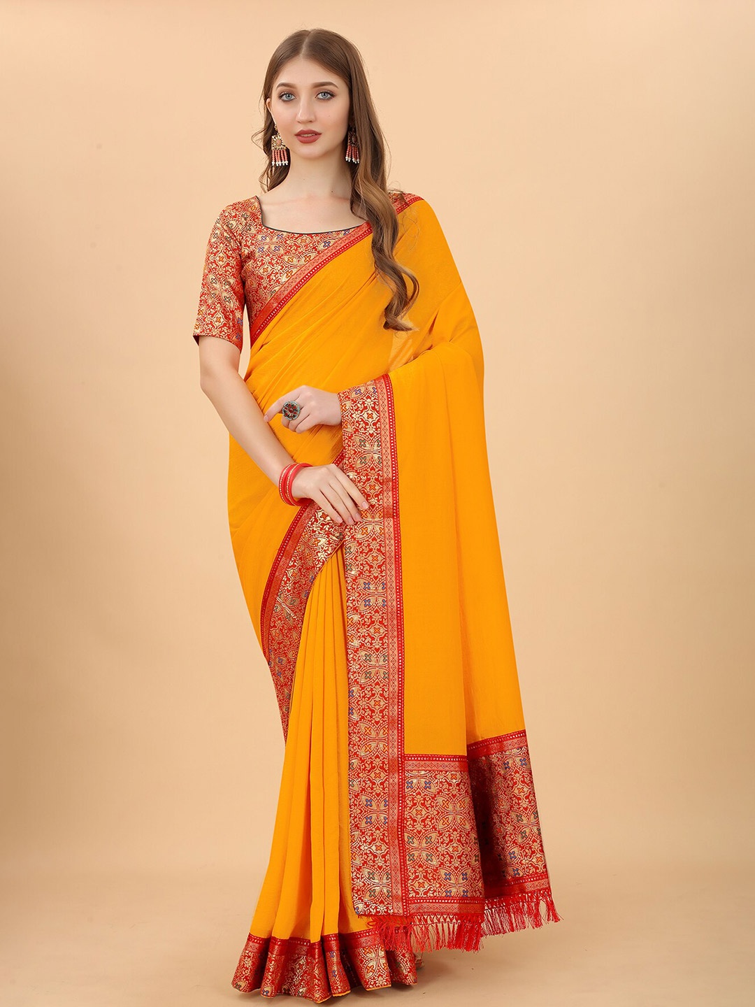 

Anjaneya Sarees Yellow & Red Zari Silk Blend Saree