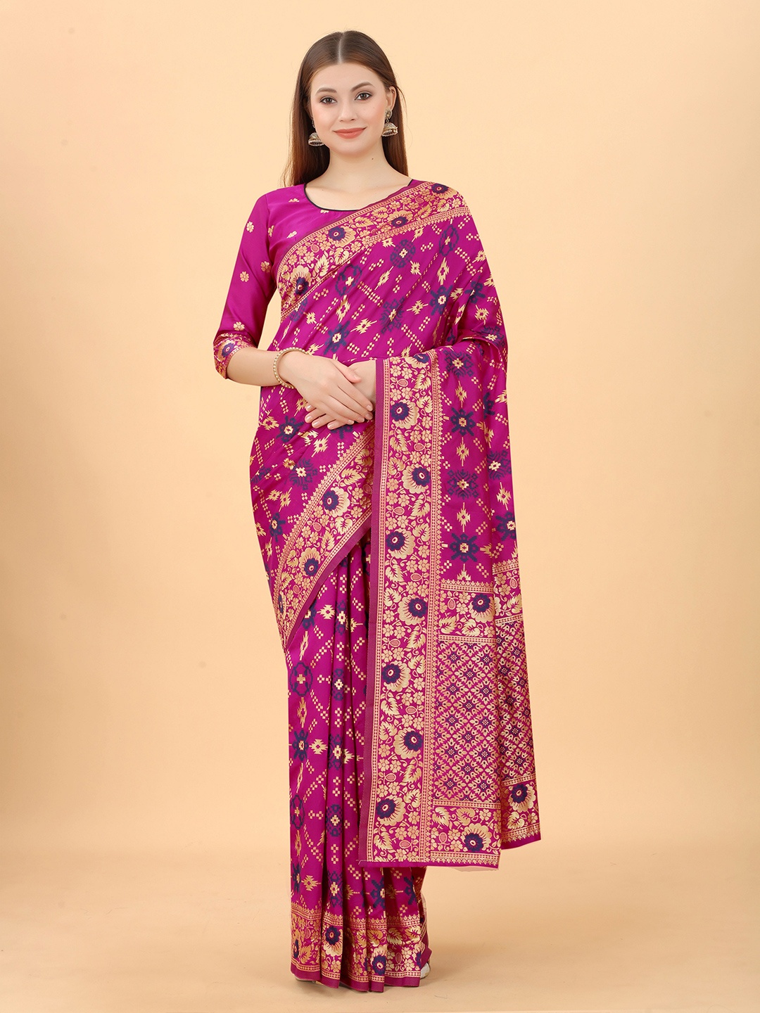 

INDI AVTAAR Pink & Purple Woven Design Zari Silk Cotton Banarasi Saree